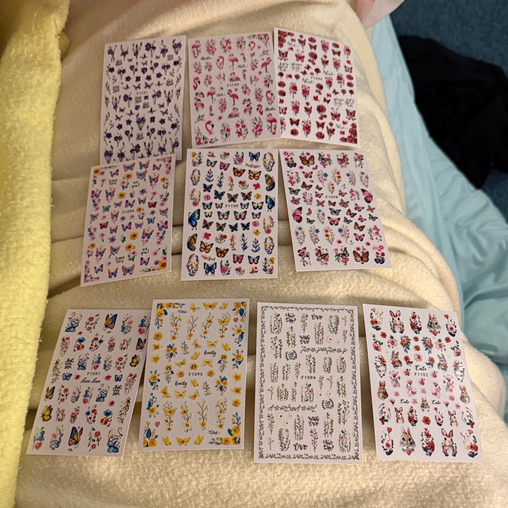Source Unknown Colorful Nail Art Stickers Set